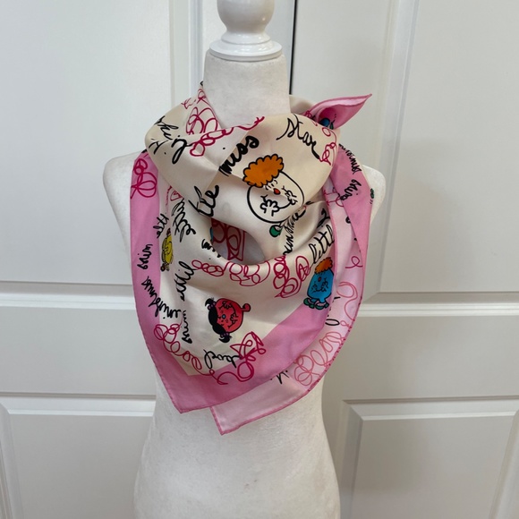 Printed silk twill scarf from Sandro - Picture 3 of 7